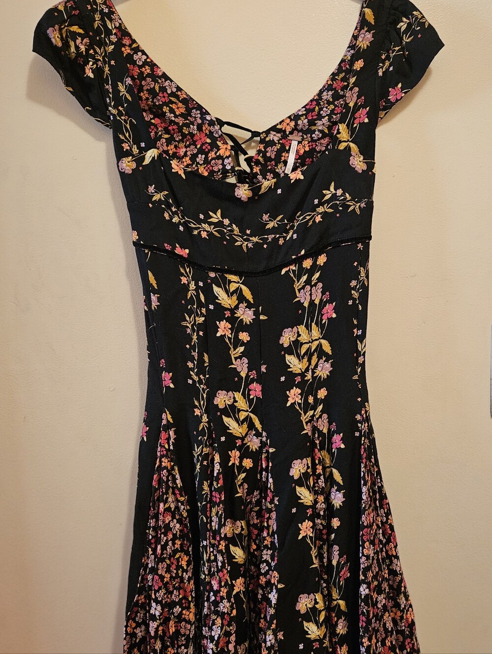 Free People Black Floral Fit & Flare Mini Dress | XS | Boho Cottagecore Fairycor - Picture 8 of 16